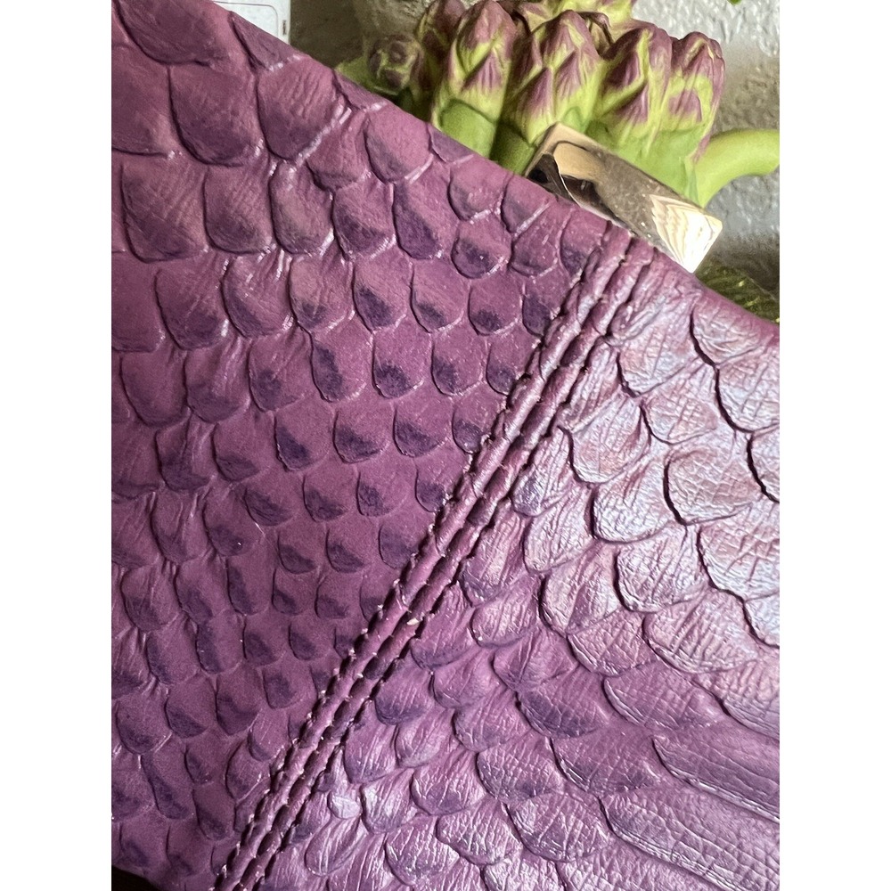 Valerie Steven's Faux Snakeskin Clutch - Picture 13 of 16